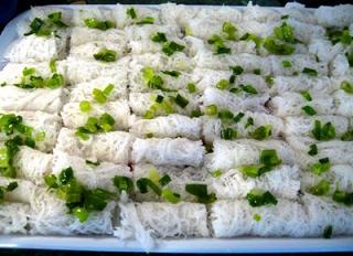 Bánh Hỏi (Fine Rice Vermicelli)