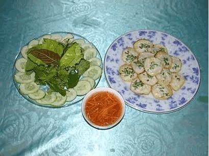 Bánh Khọt (Moulded Rice Cake)